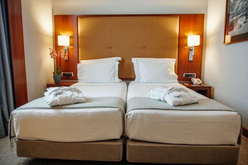 Dom Carlos Liberty Hotel
